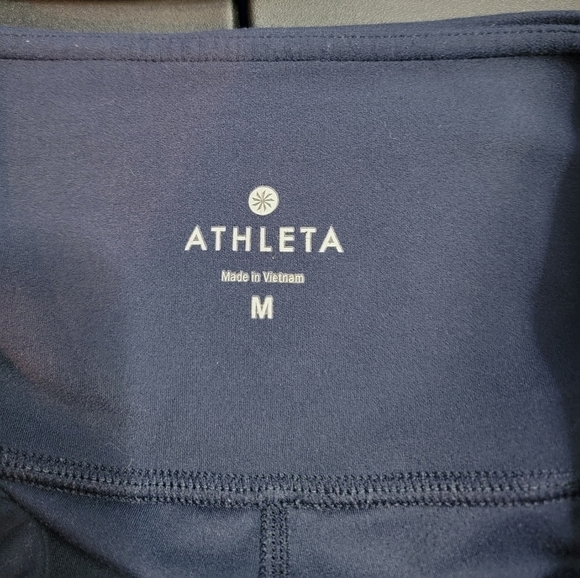 ATHLETA Salutation Color Block Capris Leggings Pink Blue Size Medium - Picture 6 of 6